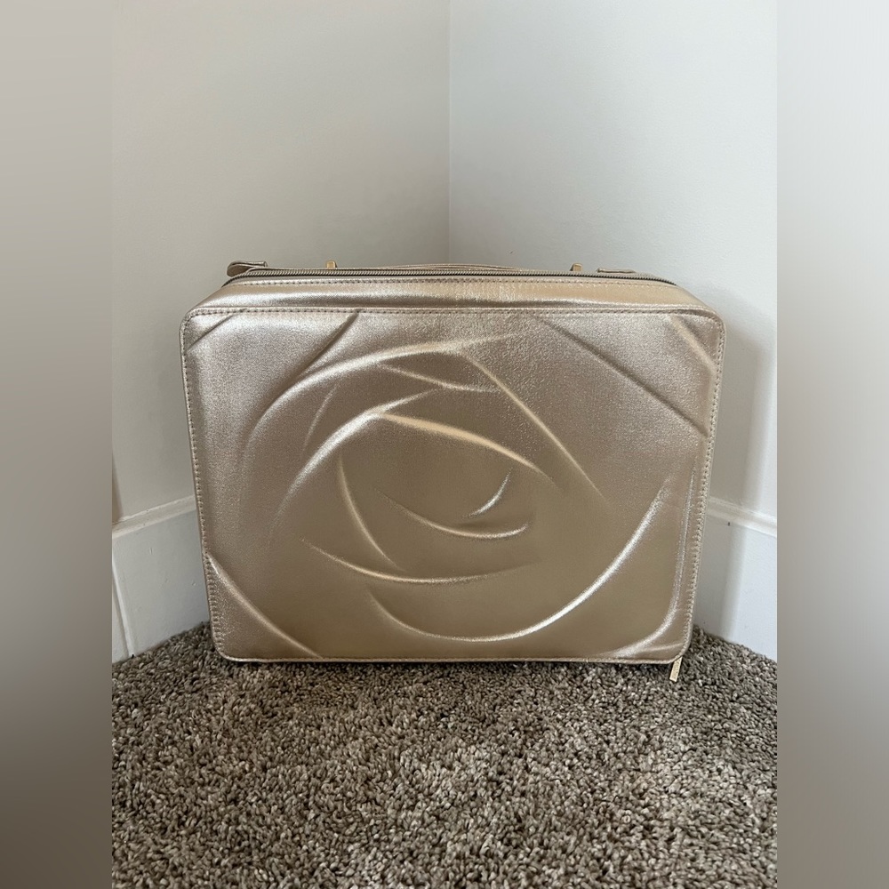 BRAND NEW!! Lancome Makeup Bag❤️